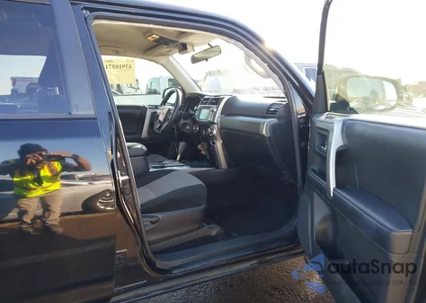 2018 Toyota 4Runner Sr5 from USA, damaged, VIN JTEZU5JRXJ5177385